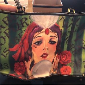 Isabella Fiore Gypsy bag